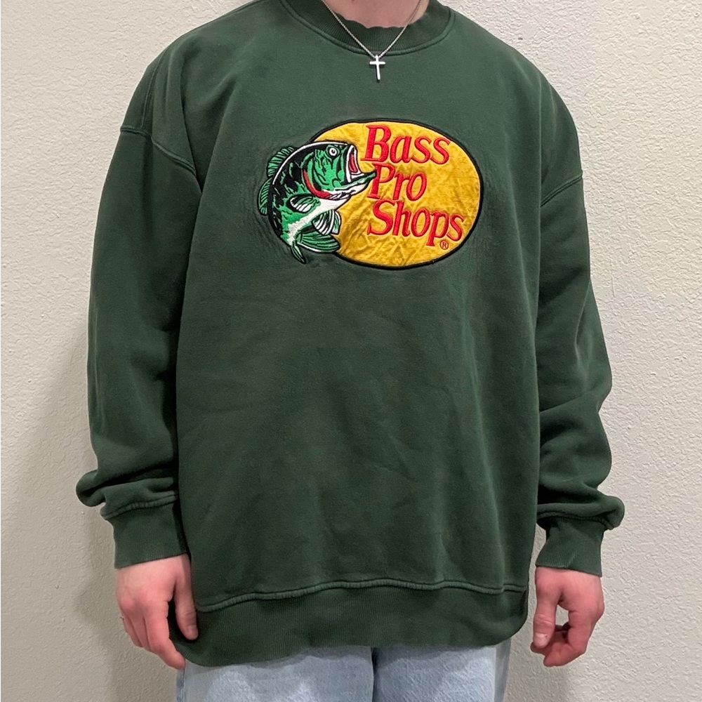 Bass Pro Shops Dark Green Crewneck Sweater
